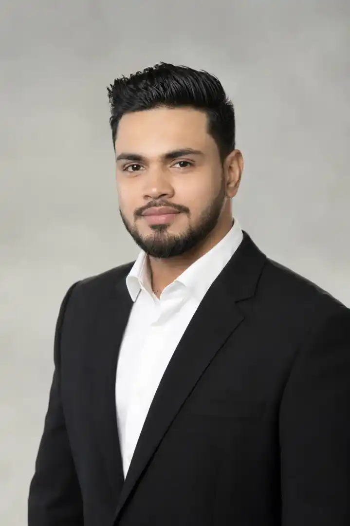 Photo of Shafez Ansari